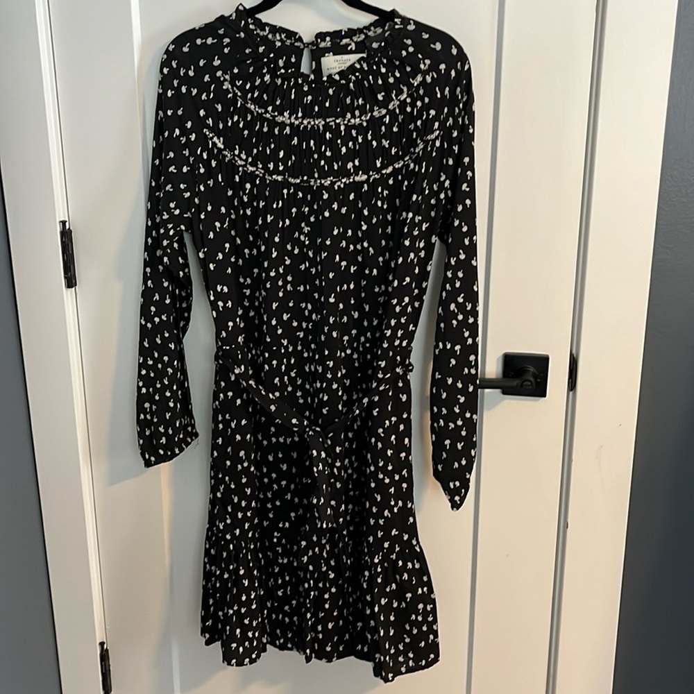 Trovata Abigail Short Dress Black Shrooms Print Size Large Long Sleeve EUC